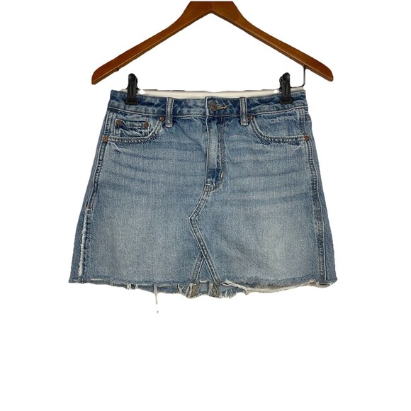 AMERICAN EAGLE Women 4 Distressed Raw Hem Denim Blue Jean Mini Skirt - Picture 1 of 5